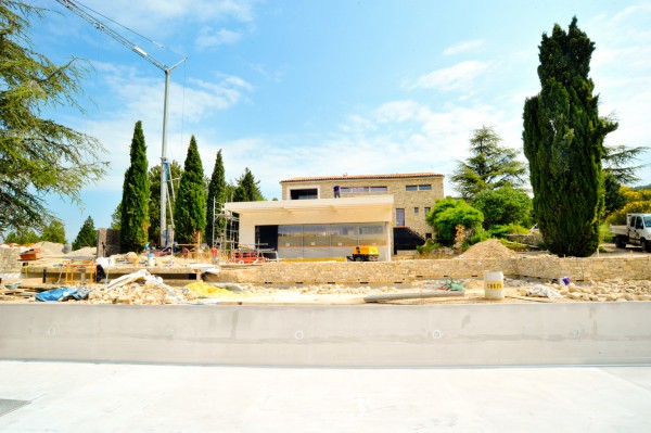 Rénovation et extension d'un mas au coeur du Luberon