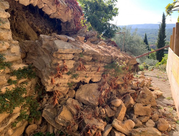 Reconstruction d'un mur de soutènement