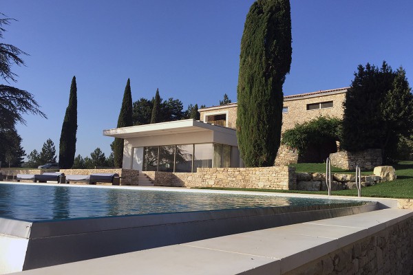 Rénovation et extension d'un mas au coeur du Luberon